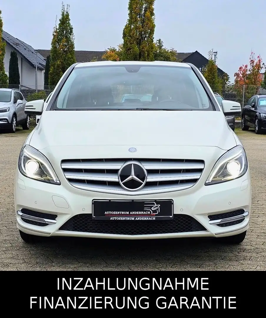 Mercedes-Benz B 180 *XENON*NAVI*PDC*SHZ* Blanc - 2