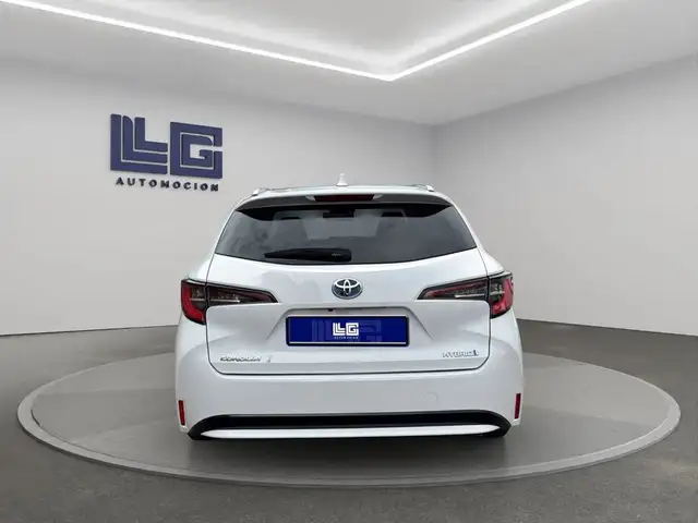 Toyota Corolla view 6