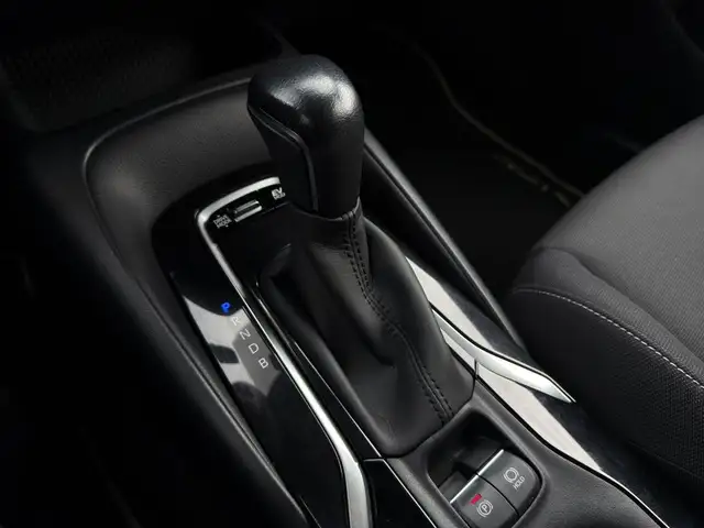 Toyota Corolla view 11
