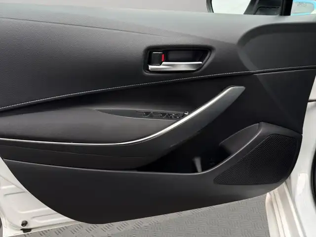 Toyota Corolla view 13
