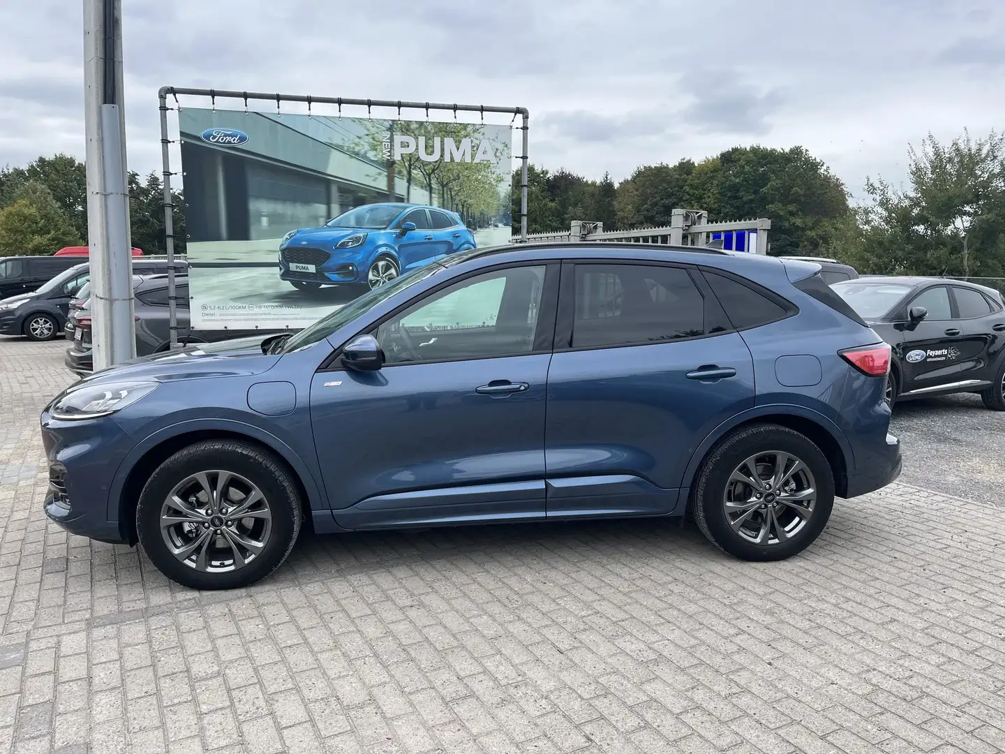 Ford Kuga ST-Line X PHEV AUT/ DRIVER ASSISTANCE PACK/WINTER Blauw - 1