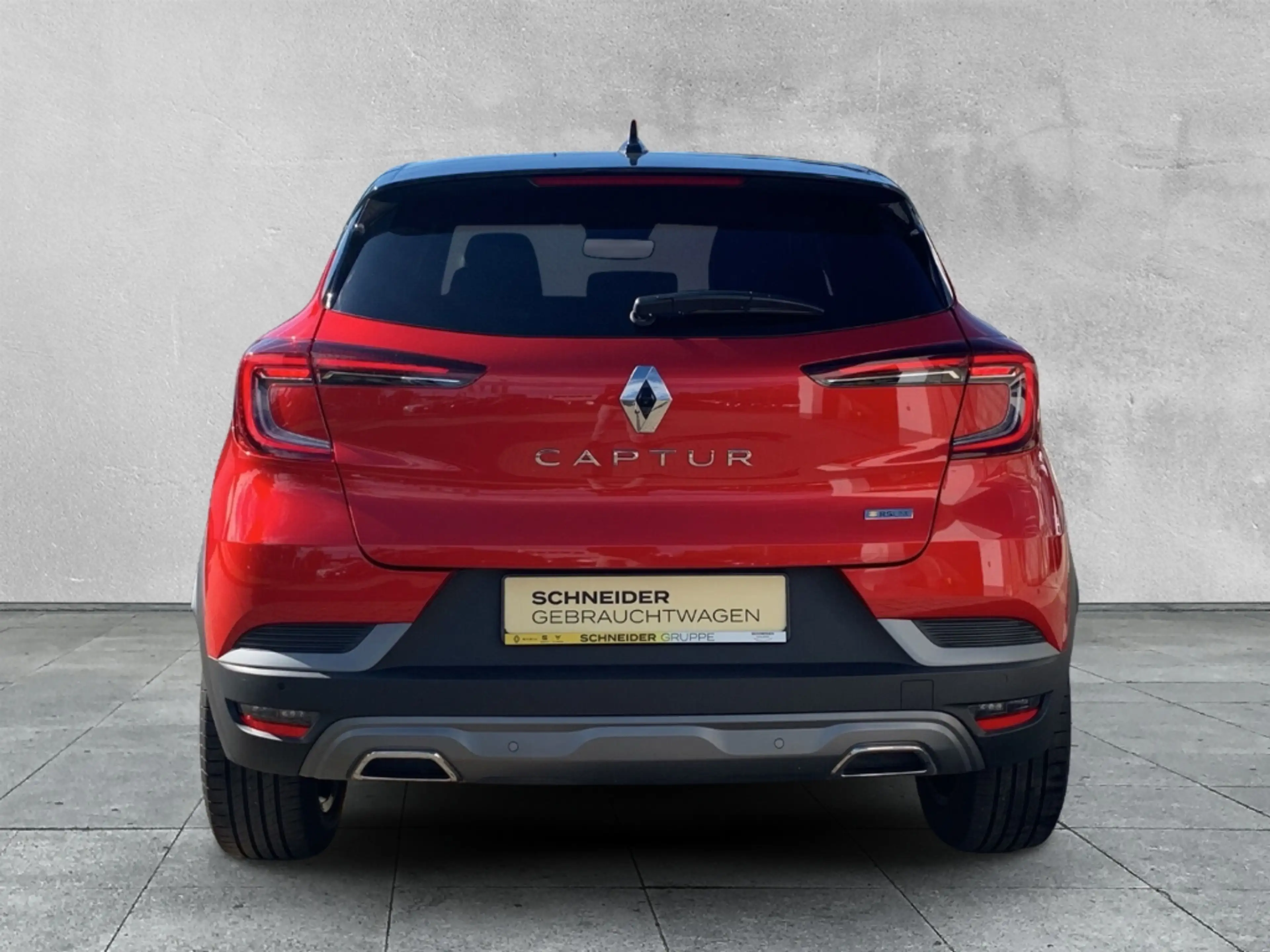 Renault Captur LINE MILD HYBRID 160 EDC R.S. Line BOSE+NAVI+ — photo 4