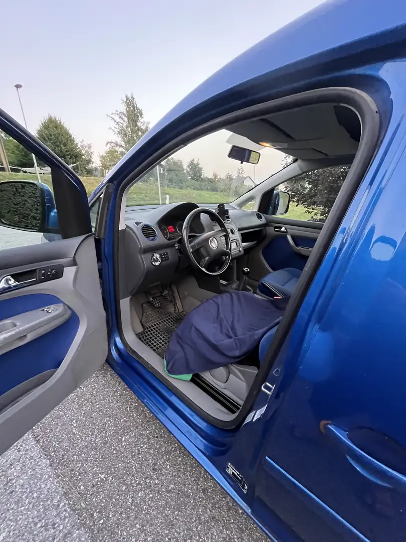 Volkswagen Caddy Life Family 1,9 TDI D-PF Blau - 1