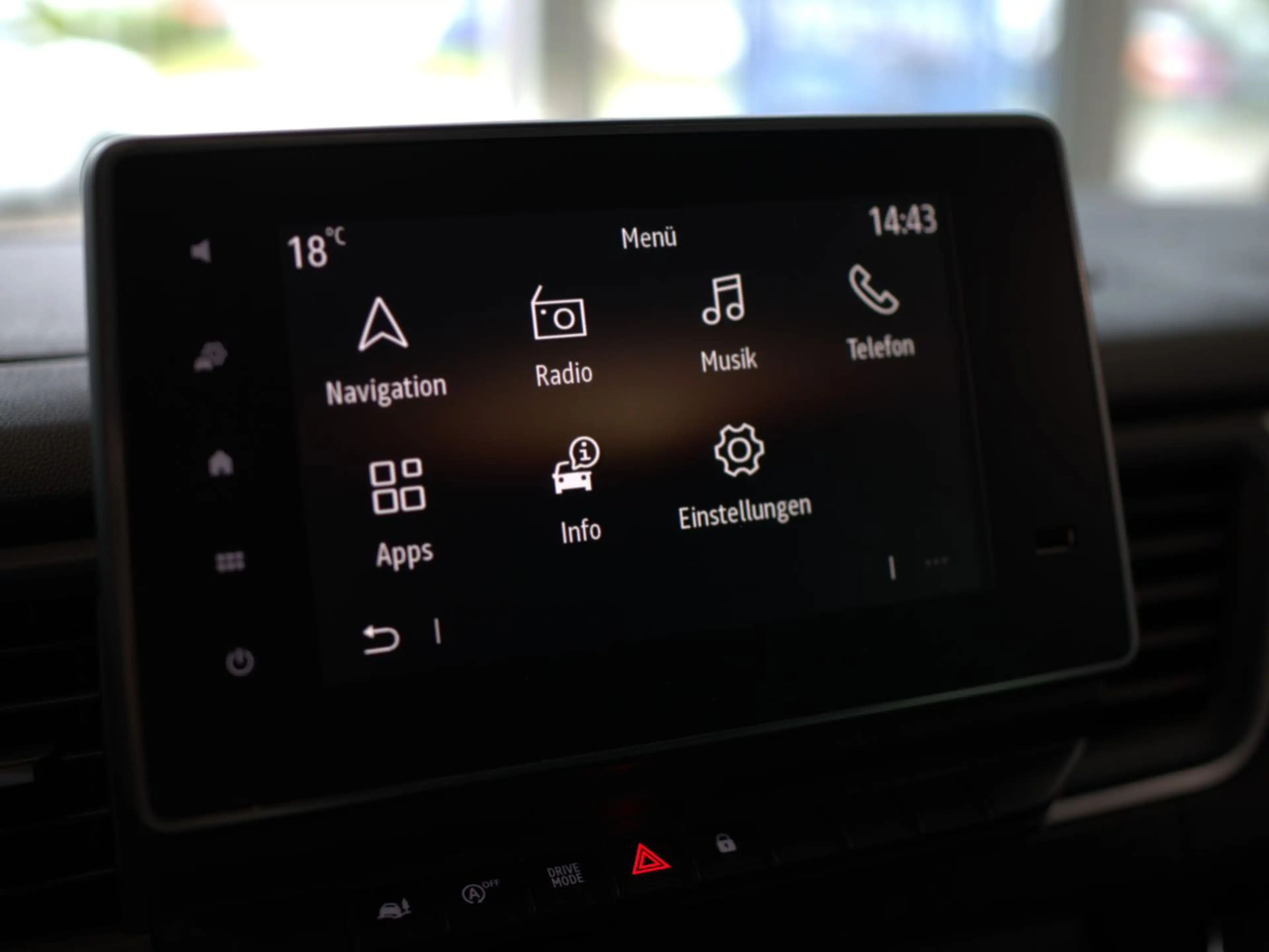 Nissan Primastar Kombi 170dCi AT L1H1 2.8t Tekna LED+KAM — photo 22