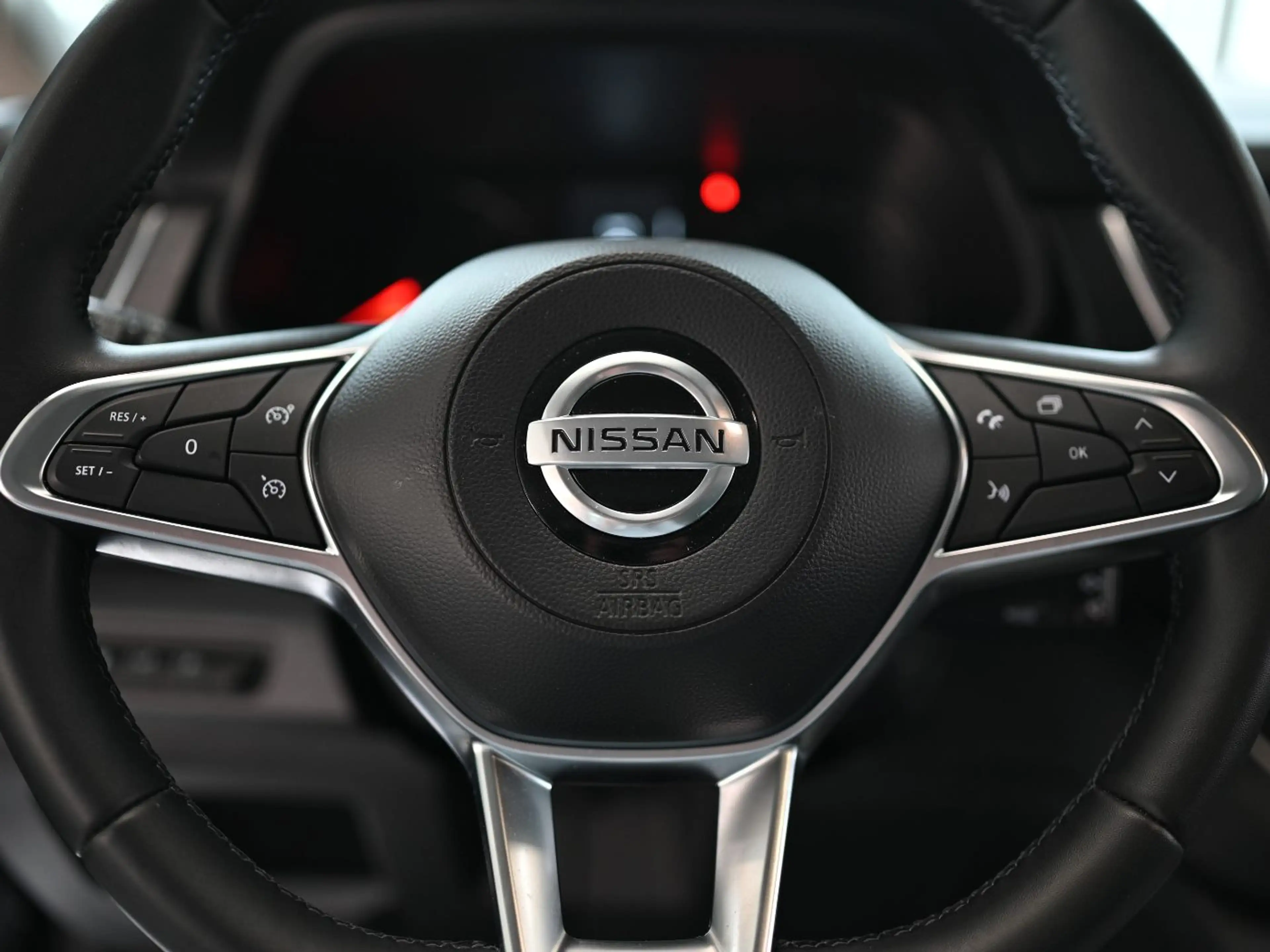 Nissan Primastar Kombi 170dCi AT L1H1 2.8t Tekna LED+KAM — photo 17