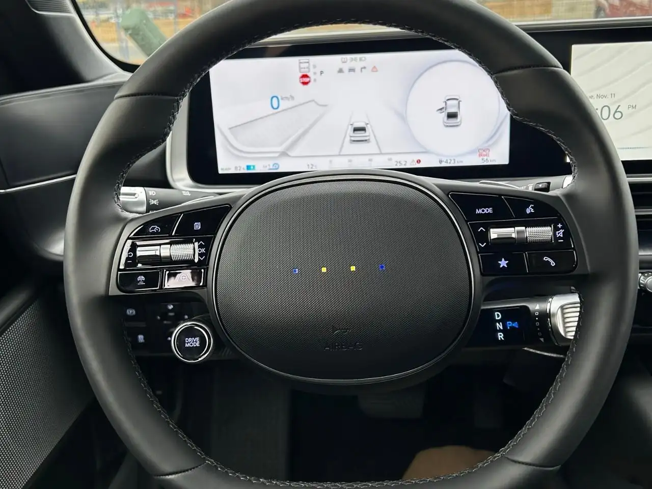Hyundai IONIQ 6 снимка Hyundai IONIQ 6