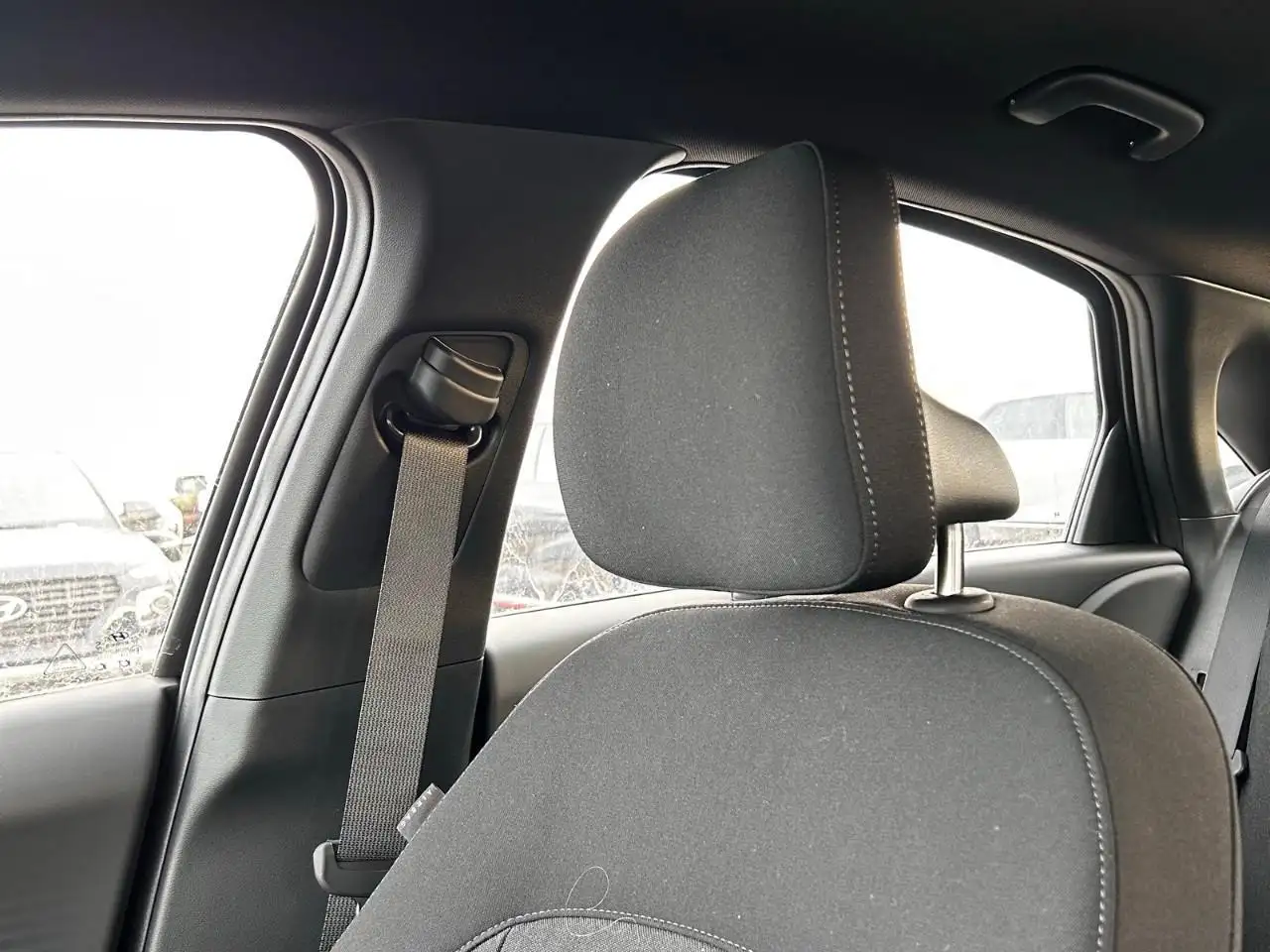 Hyundai IONIQ 6 снимка Hyundai IONIQ 6