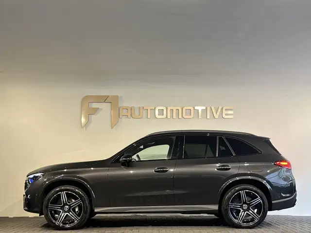 Mercedes-Benz GLC view 7