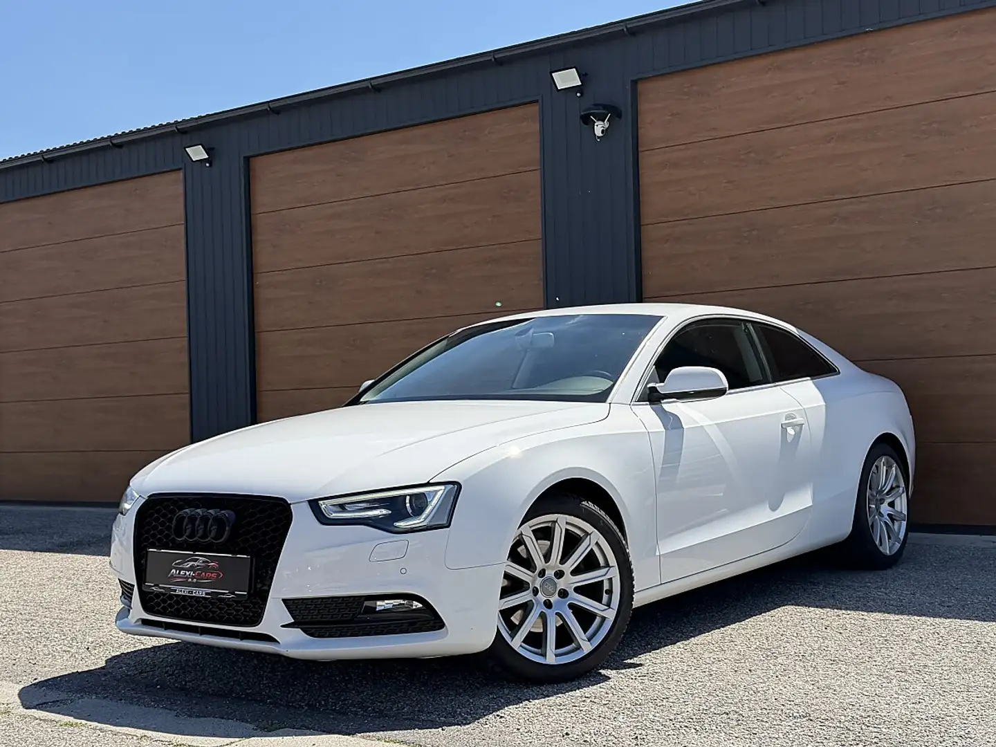 Audi A5 SB 2,0 TDI quattro sport Weiß - 1
