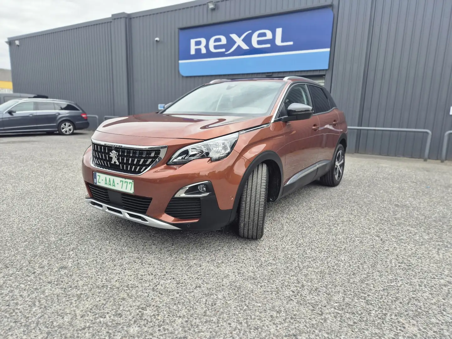 Peugeot 3008 1.2 PureTech Active (EU6.3) voiture neuf 293km - 1