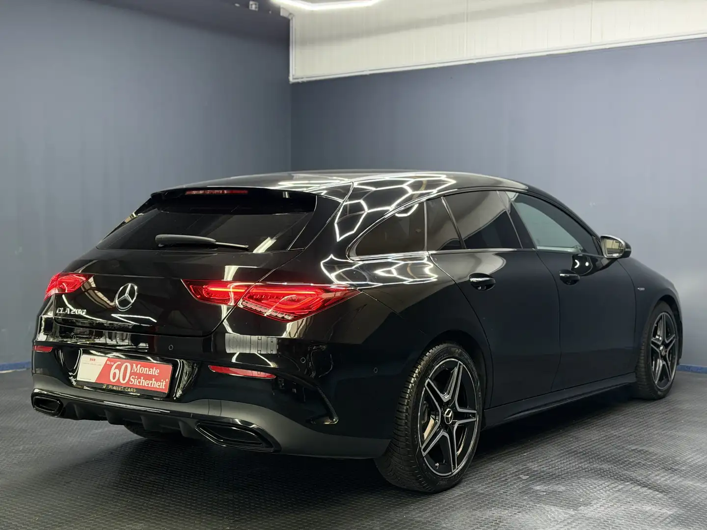 Mercedes-Benz CL 200 Edition 2021*3J.Garantie*AMG-Paket*1Hand Schwarz - 2