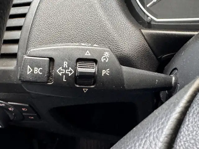 BMW 1 Series view 15