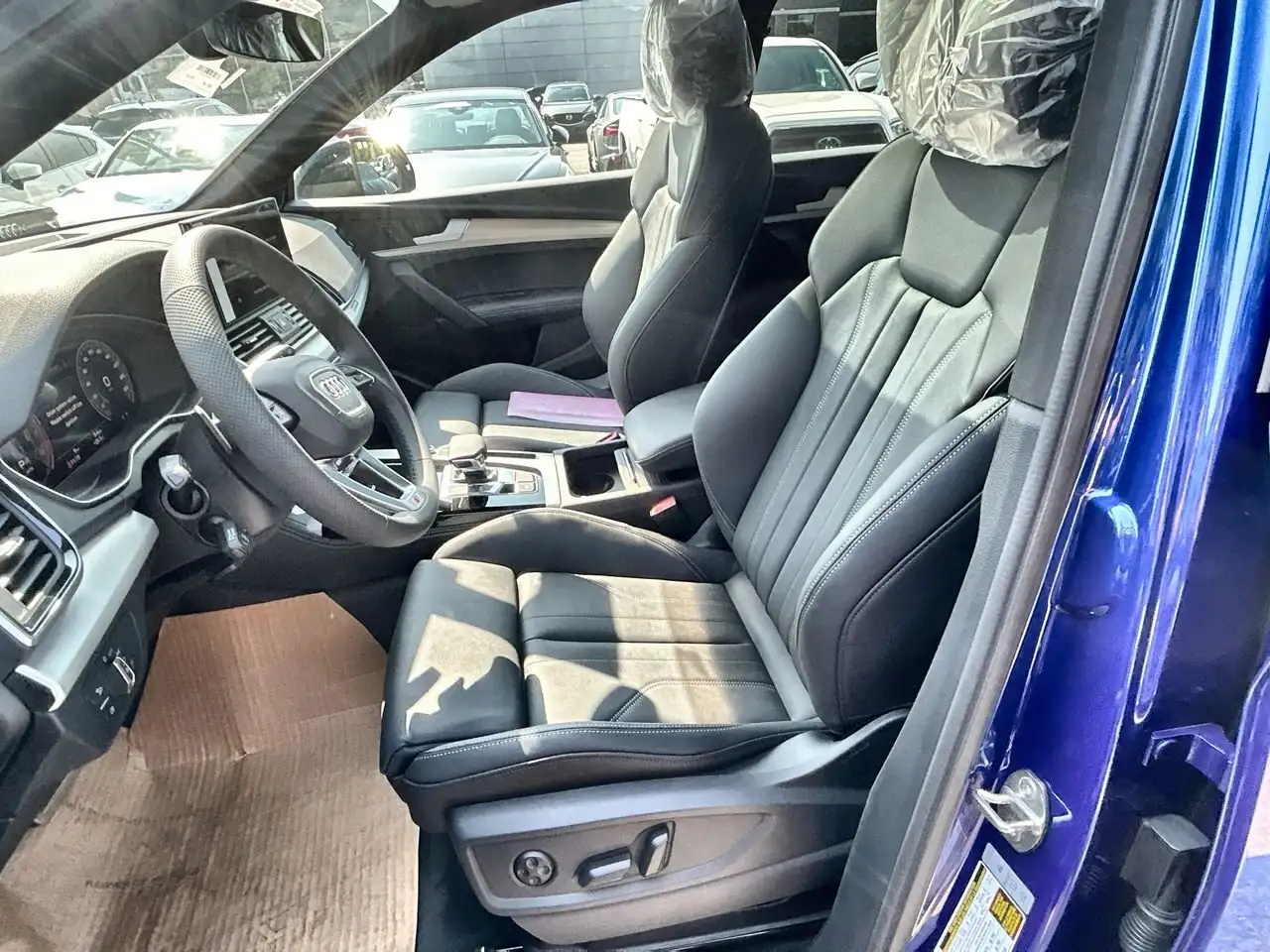Audi Q5 снимка Audi Q5