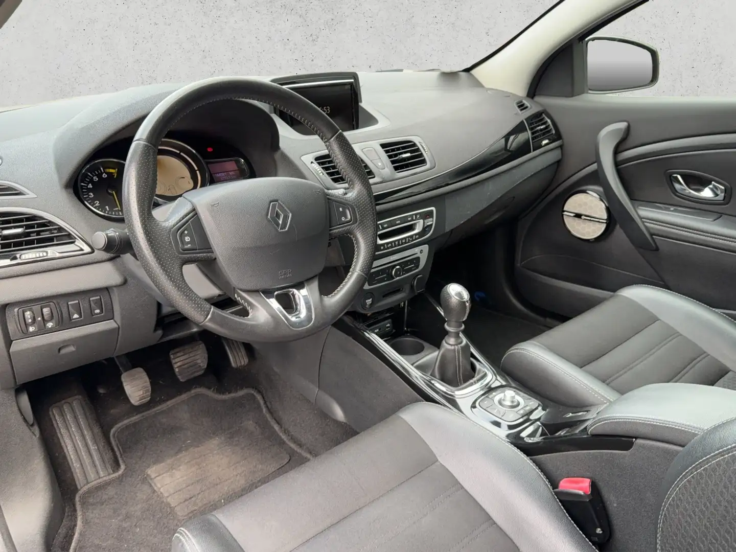 Renault Megane Coupe *BOSE EDITION *TÜV NEU 8-fach *VOLL Schwarz - 2