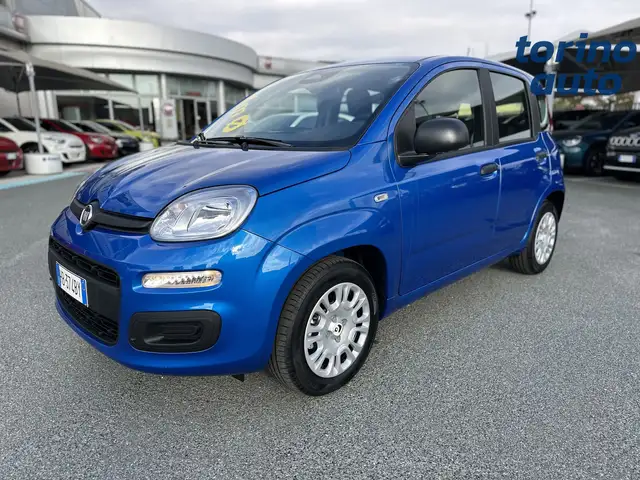 Fiat Panda view 3