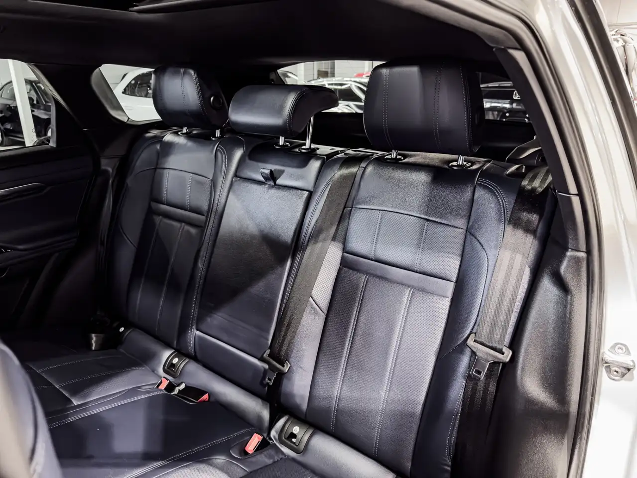 Land Rover Range Rover Evoque снимка Land Rover Range Rover Evoque