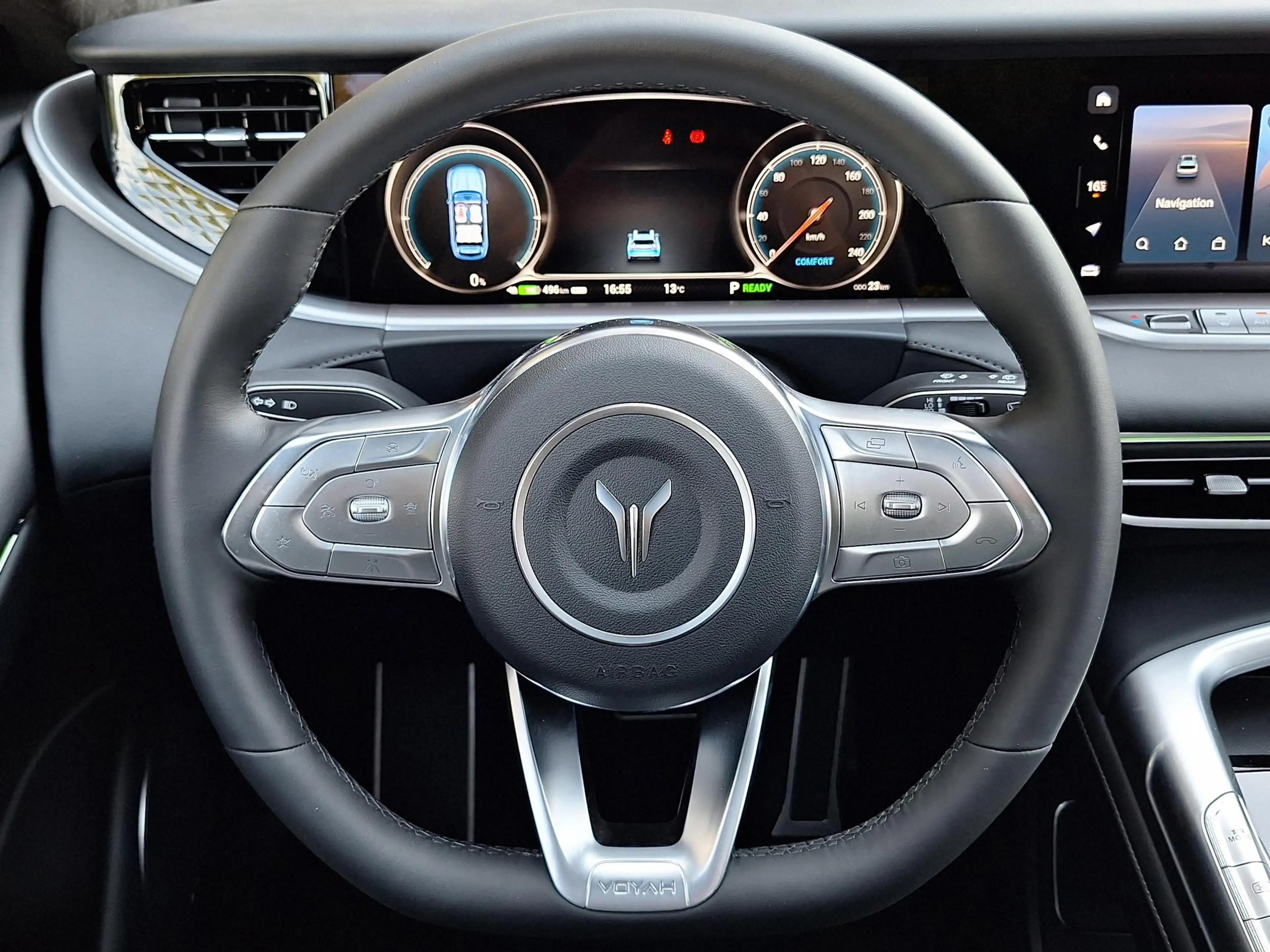 Voyah Free Limited Edition Business 4WD 106 kWh | Schuifdak | — photo 13