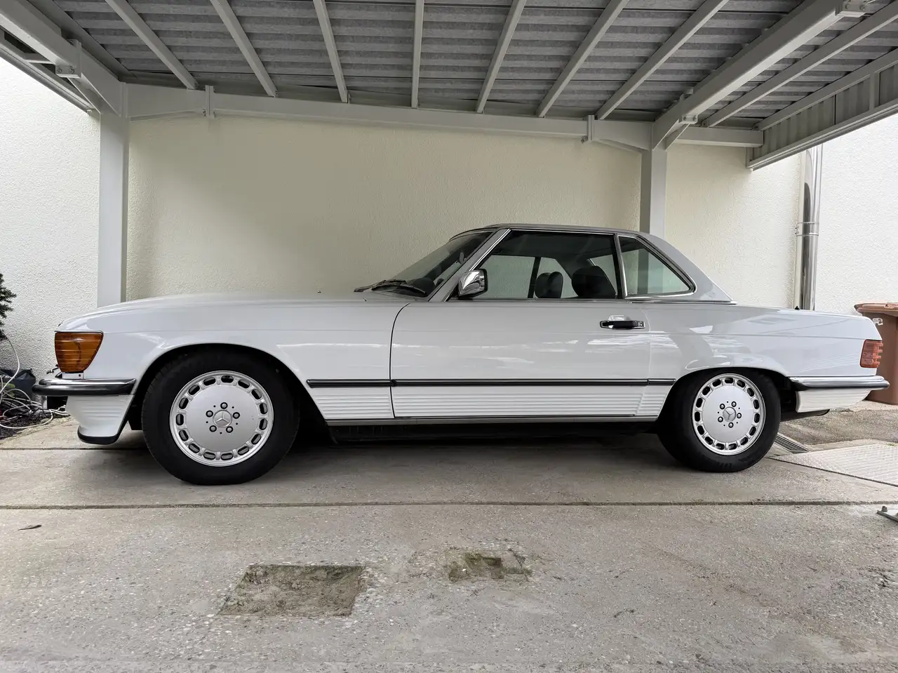 Mercedes-Benz SL 500 500 SL (R107) | Articweiß | Leder | Note 2, foto 9