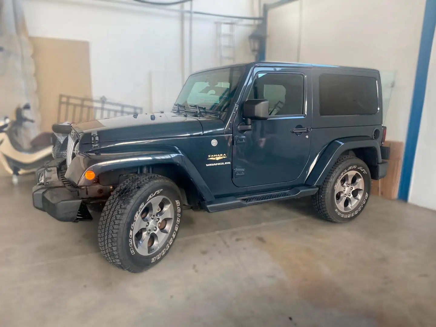 Jeep Wrangler 3.6 Backcountry Aut. Negro - 2
