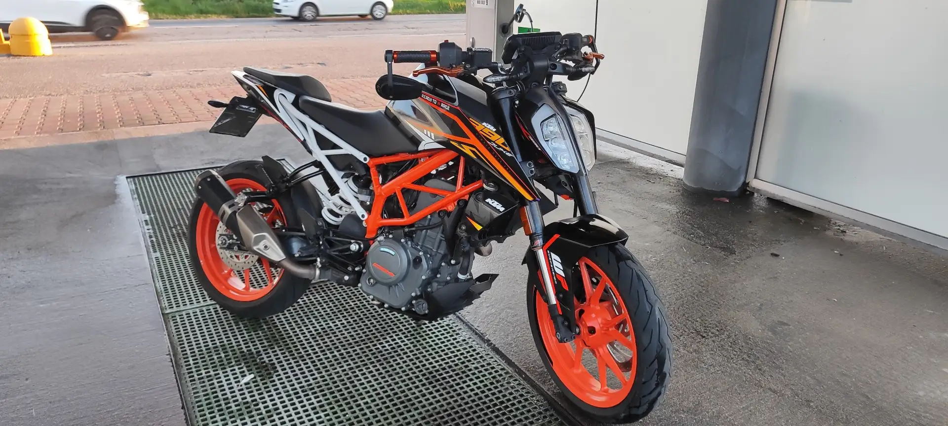 KTM 390 Duke Portocaliu - 2