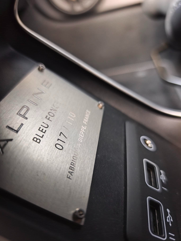 Alpine A110 A110 1.8T 300 ch S numero 017/110