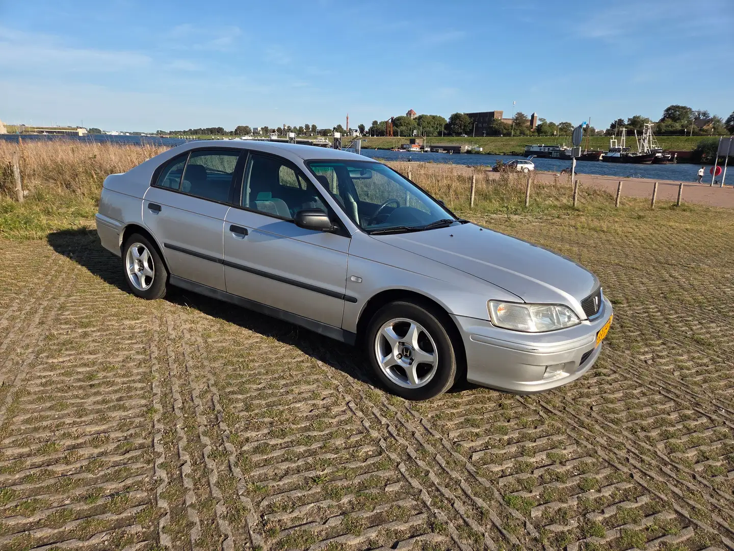Honda Accord Accord 1.8i LS Zilver - 2