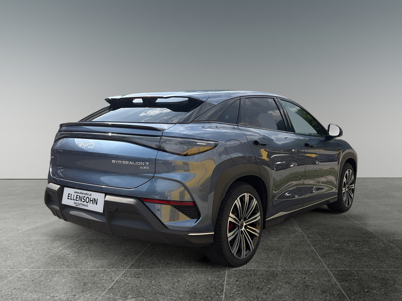 BYD Sealion 7 Excellence AWD — photo 5