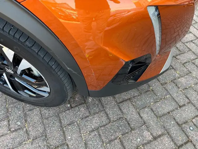 Peugeot 2008 view 14