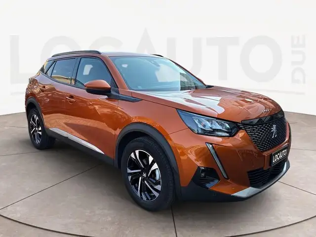 Peugeot 2008 view 3