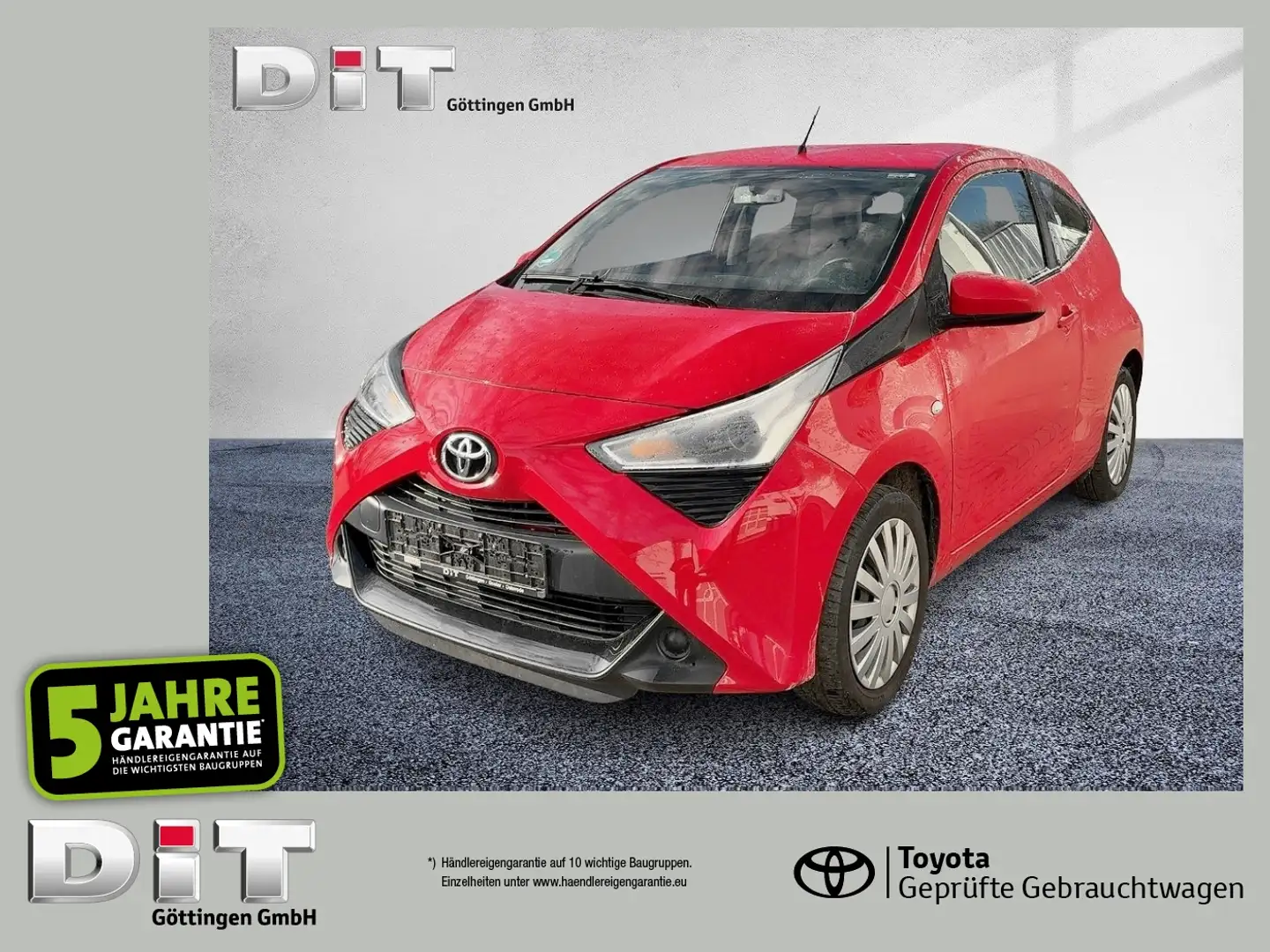 Toyota Aygo 1.0 x-play Klimaanlage, Parksensoren, BT Rot - 1