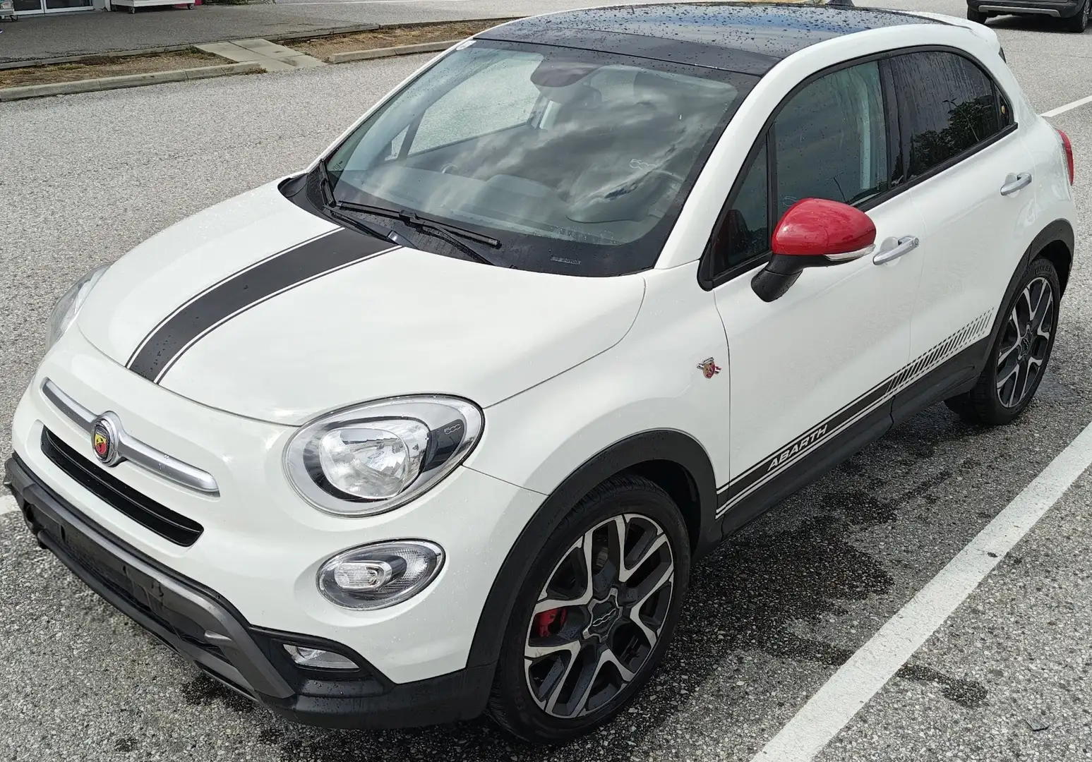 Fiat 500X 1,6 Multi-JetII 120 Cross Look S-Design DCT Abarth - 2