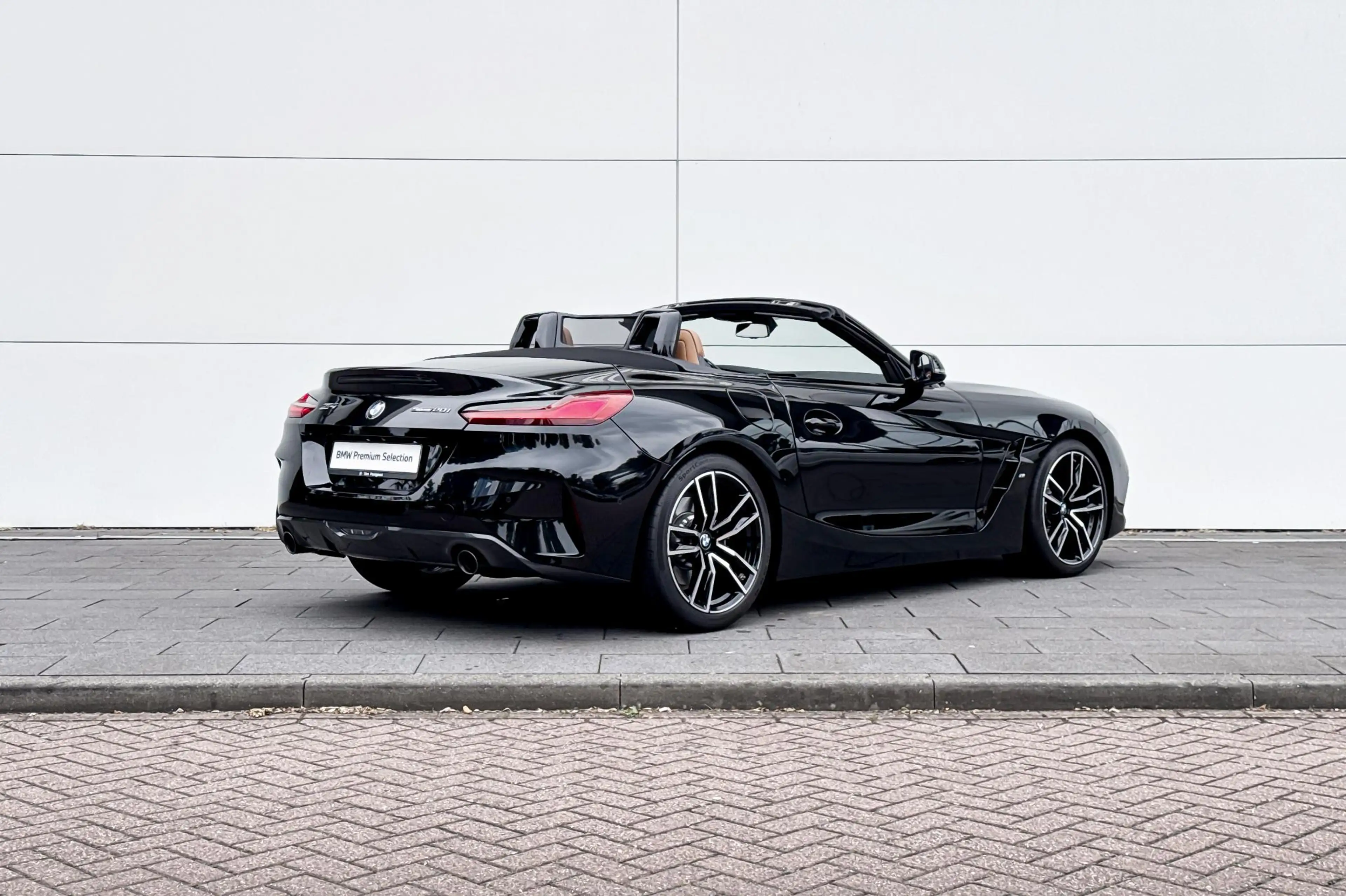 BMW Z4 Roadster sDrive20i High Executive — photo 6