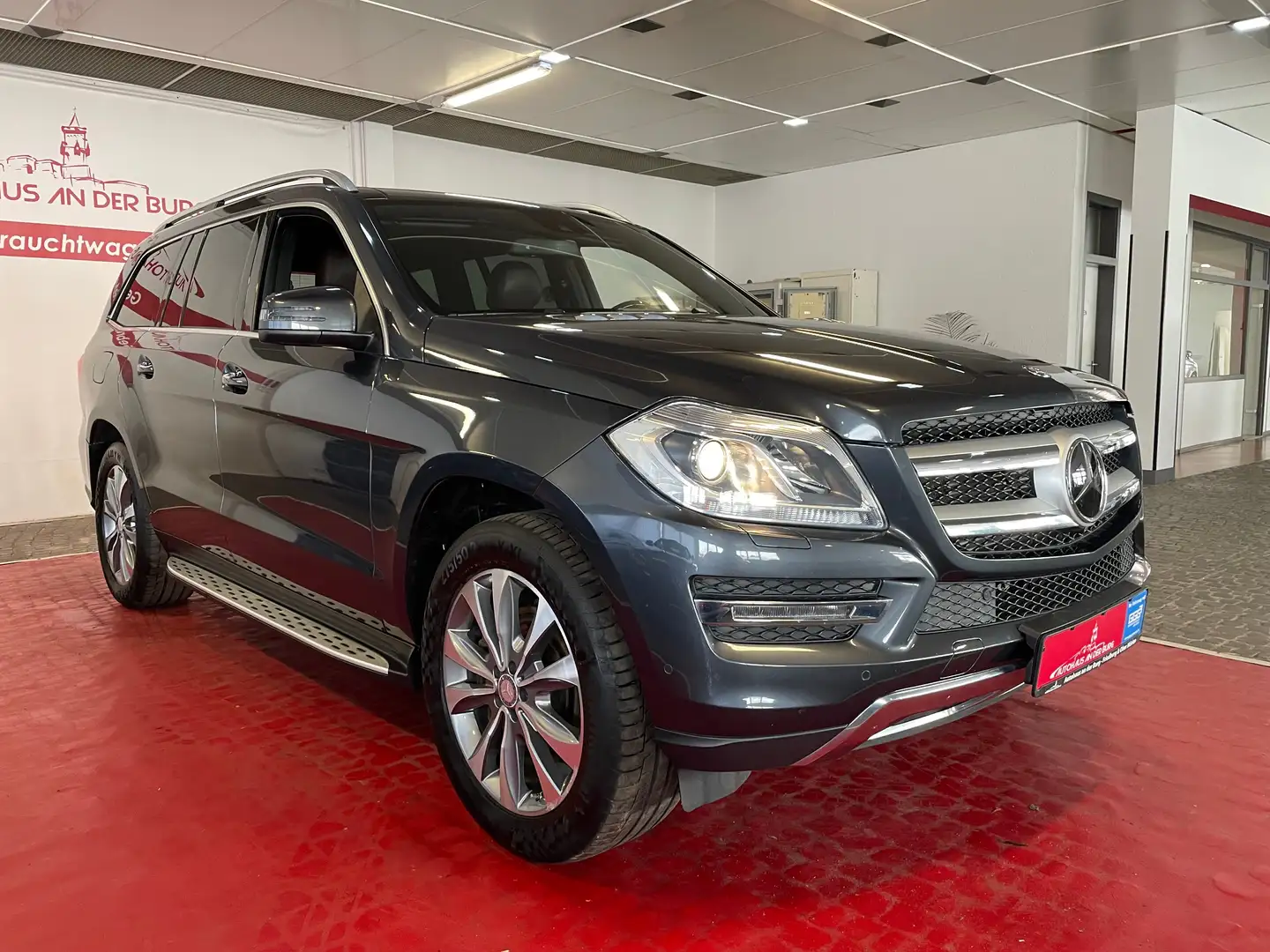 Mercedes-Benz GL 350 BlueTec 4Matic Grau - 1