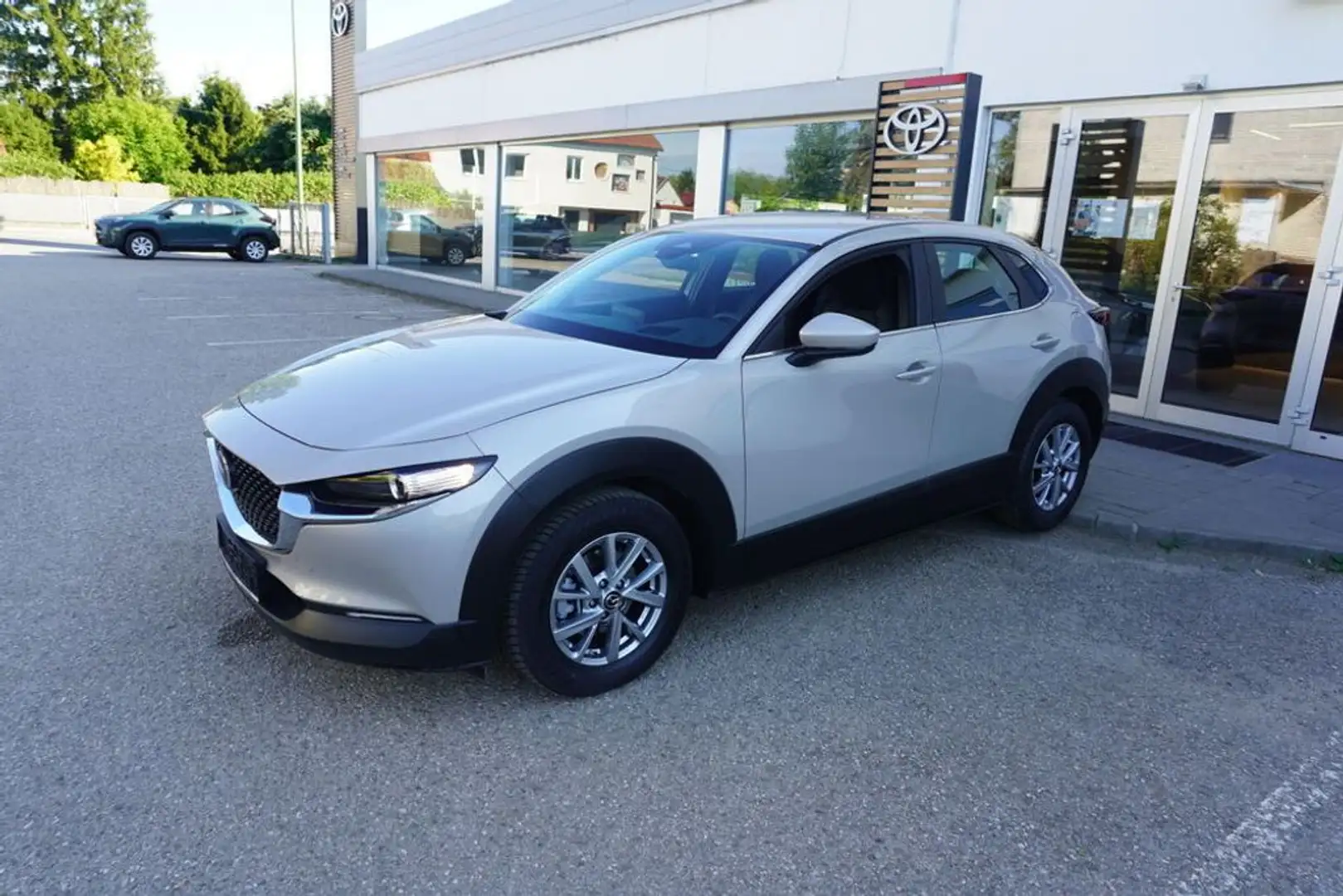 Mazda CX-30 Prime-Line 2WD *8-fach* Grau - 2