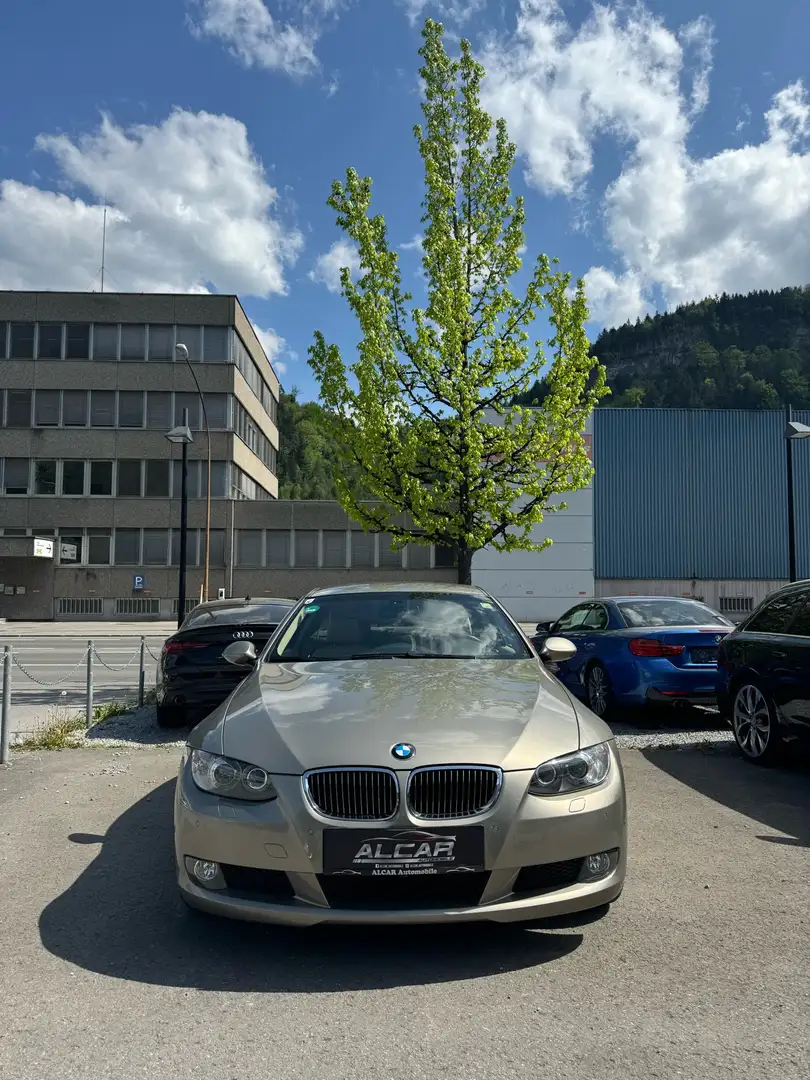 BMW 325 325i xDrive Coupe Aut. Brown - 1