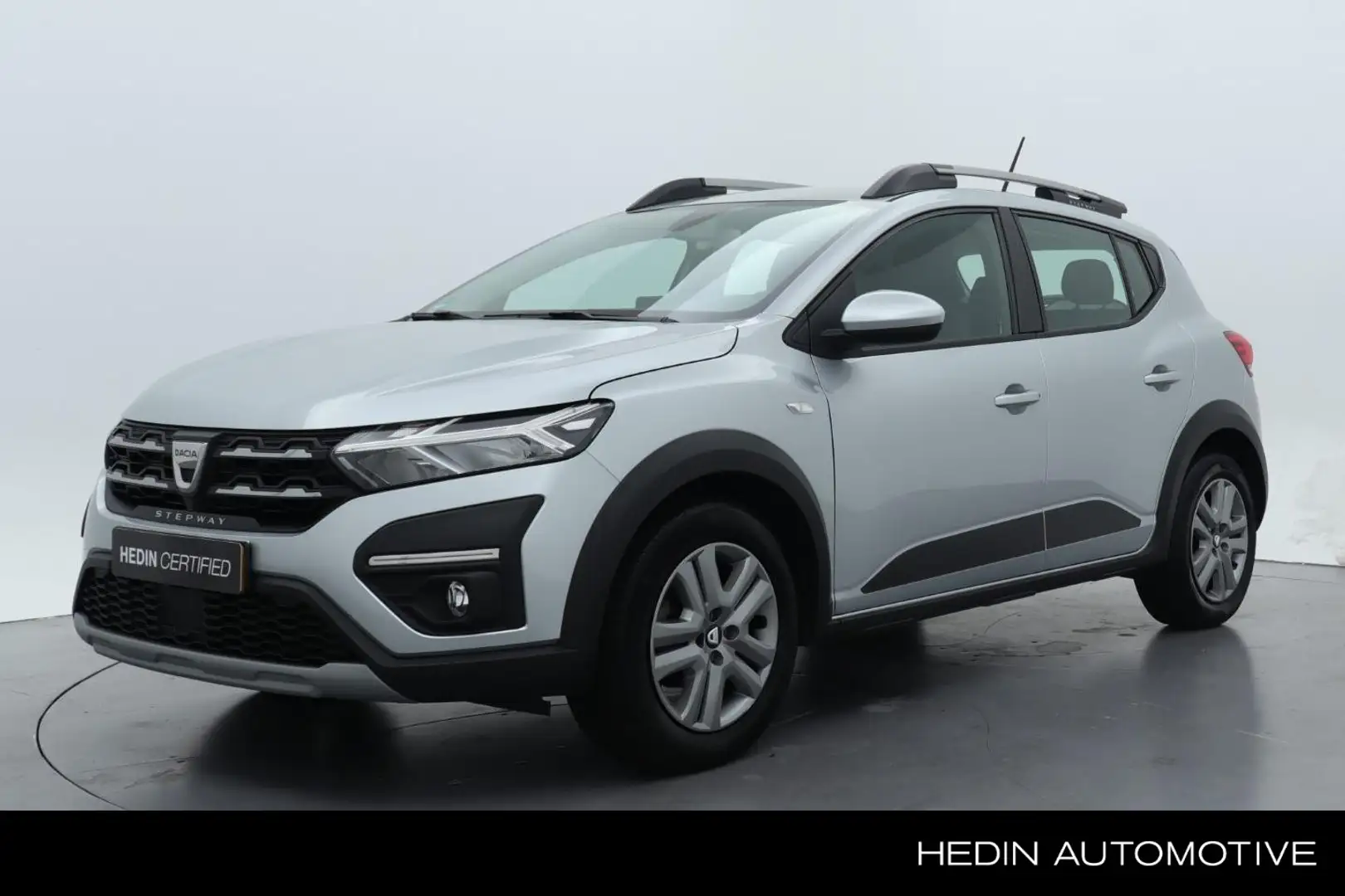 Dacia Sandero Stepway 1.0 TCe 100 Bi-Fuel Comfort Grijs - 1