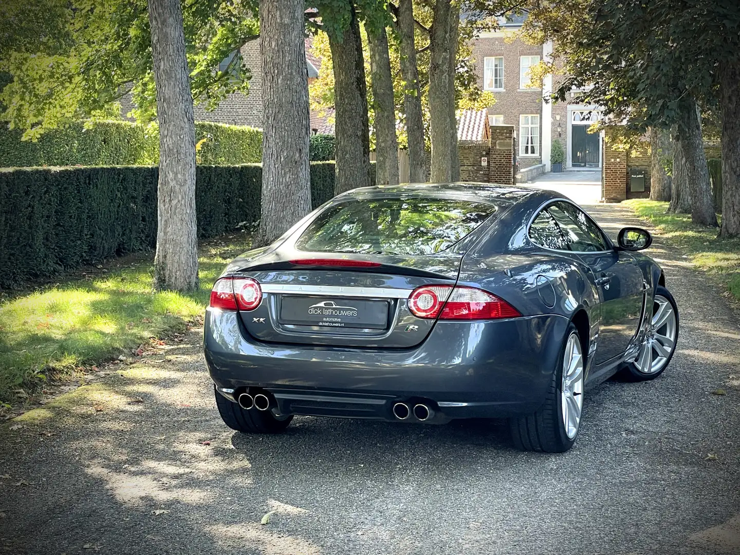 Jaguar XKR 4.2 V8 Coupé / YOUNGTIMER / FULL SERVICE FILE Gris - 2