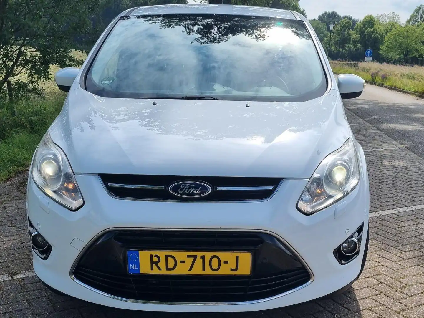 Ford C-Max C-Max 1.0 Titanium Bílá - 2