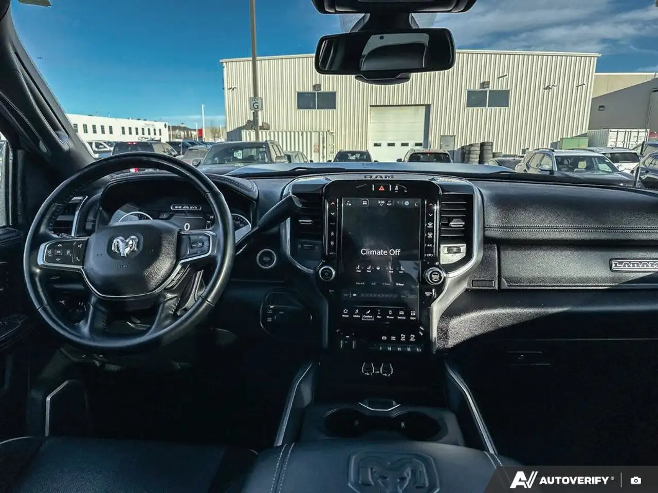 RAM 3500 снимка RAM 3500