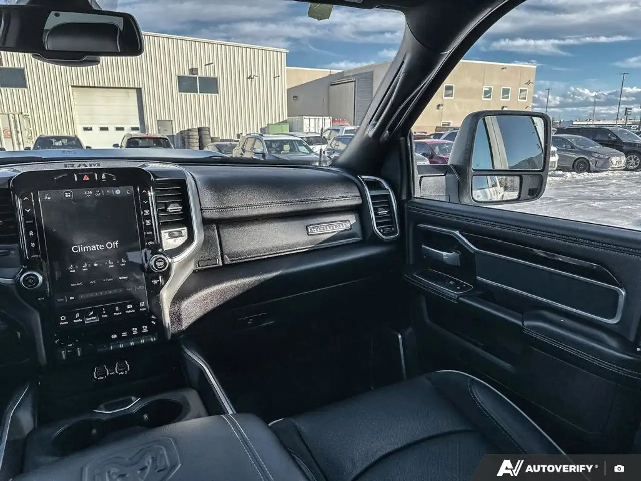 RAM 3500 снимка RAM 3500