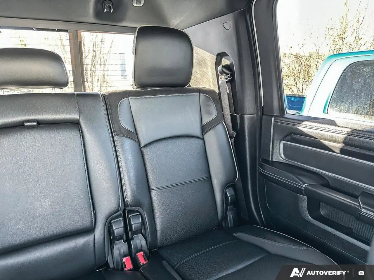 RAM 3500 снимка RAM 3500