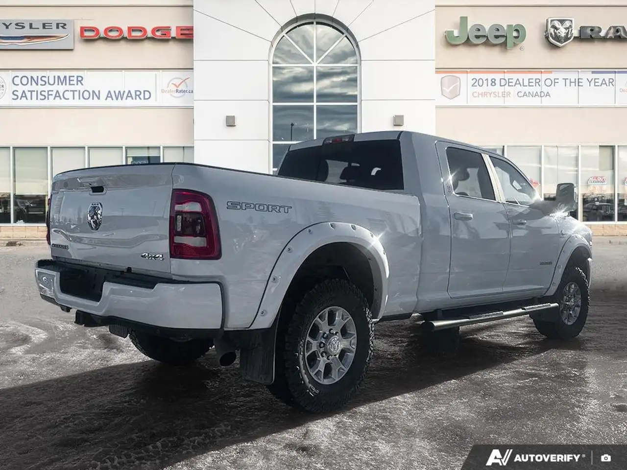 RAM 3500 снимка RAM 3500