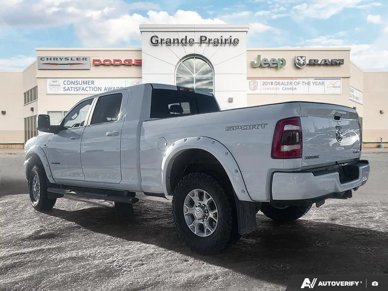 RAM 3500 снимка RAM 3500