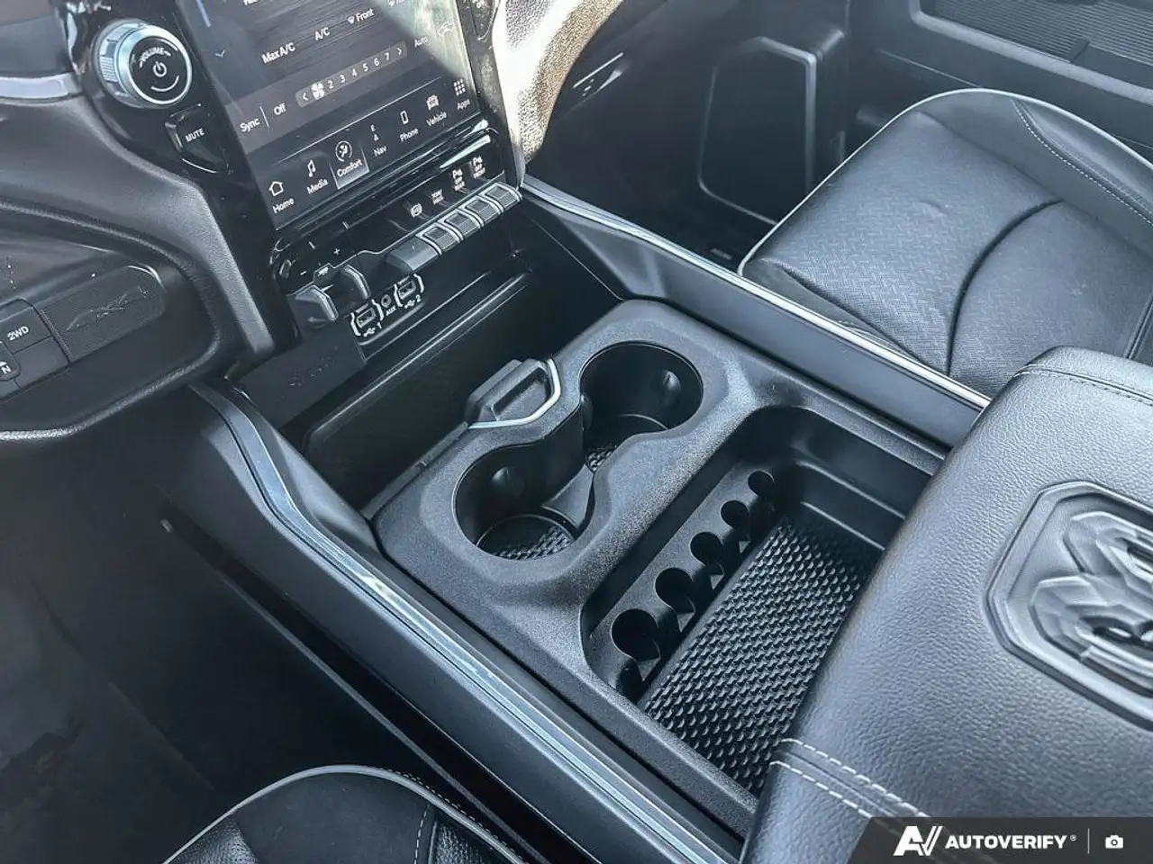 RAM 3500 снимка RAM 3500