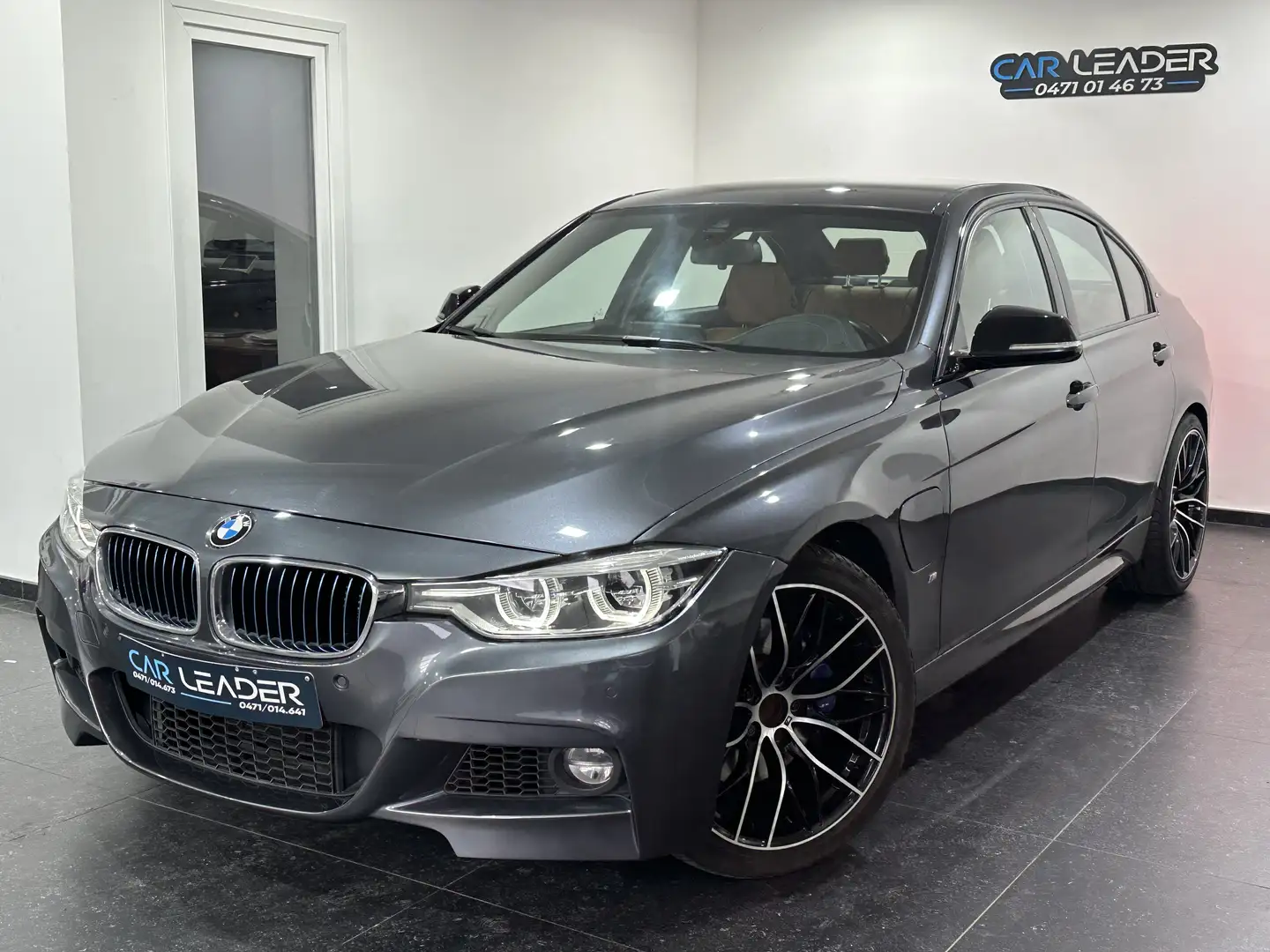 BMW 330 330eA Plug-In Hybrid Gris - 1