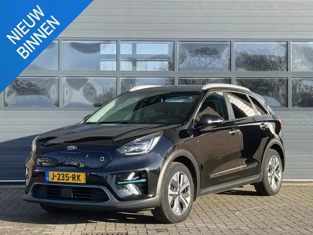 Kia e-Niro EXECUTIVELINE 64 KWH I 3-FASE I 100% SOH I TREKHAA