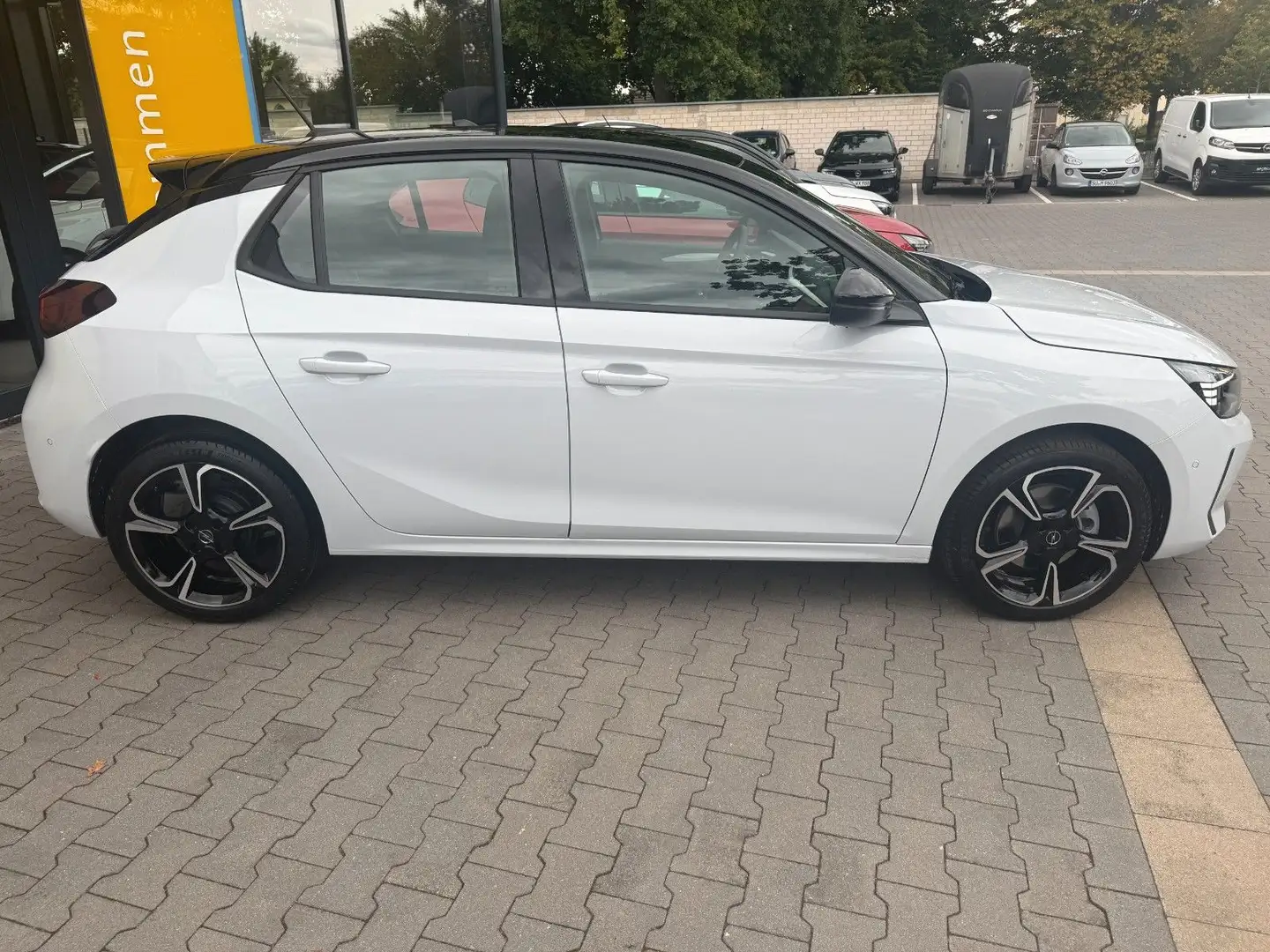 Opel Corsa F GS, LHz+SHz,RFK,17" Wit - 2