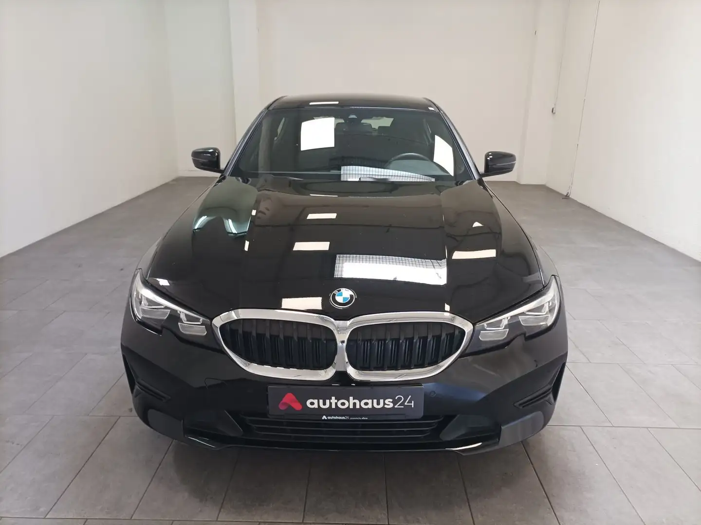 BMW 330 3er - 330e Advantage Navi|PDC|H&K|Sitzhzg. Schwarz - 2
