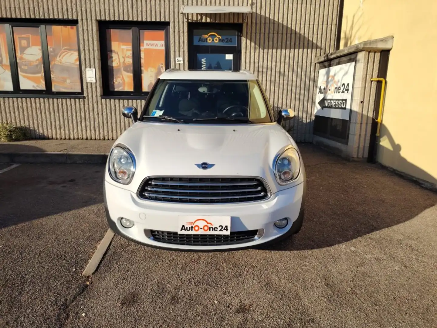 MINI One D Countryman Mini Business NEOPATENTATI Weiß - 2