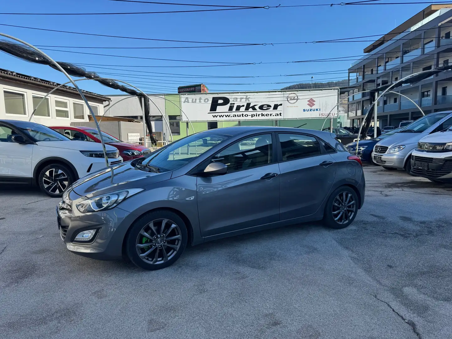 Hyundai i30 i30 1,4 CVVT Europe Europe Silber - 2